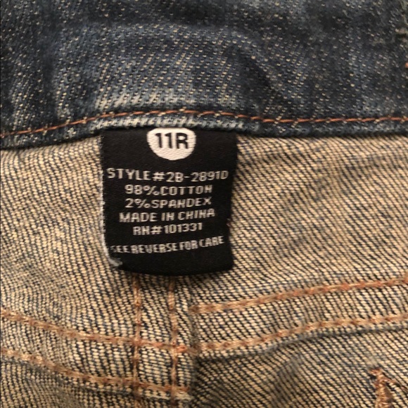 Capris - Picture 5 of 5